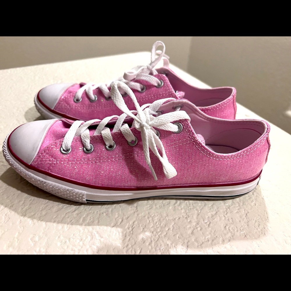 Converse Pink glitter glaze